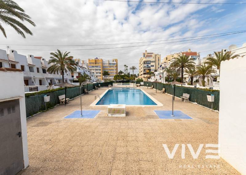 Wohnung - Verkauf - Torrevieja - La veleta