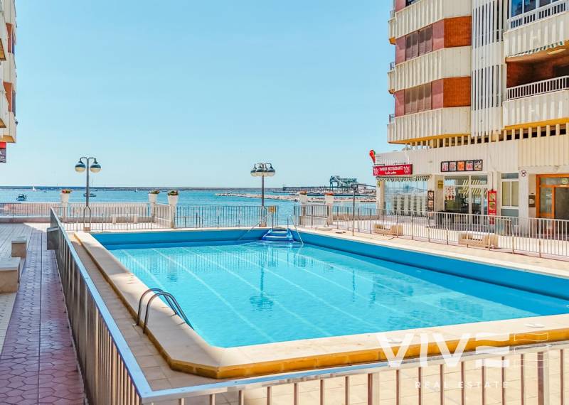 Wohnung - Verkauf - Torrevieja - Playa de La Acequion