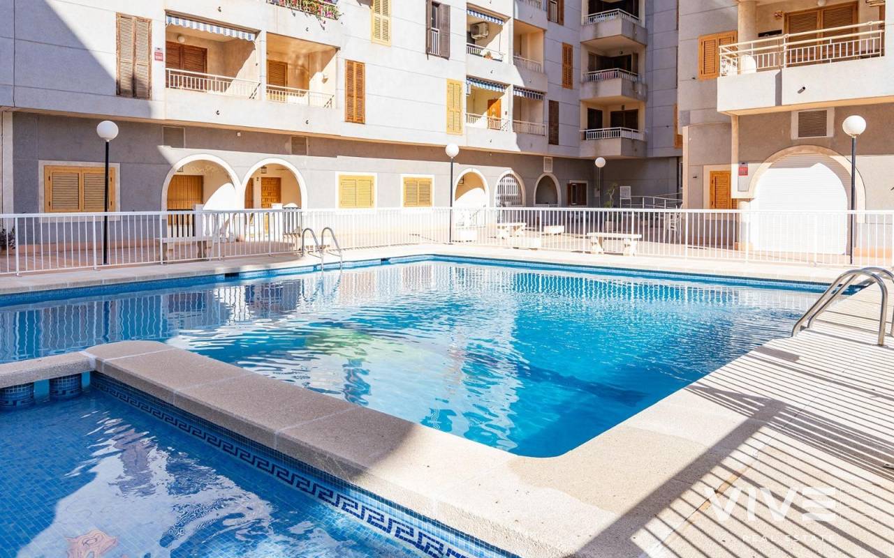 Wohnung - Verkauf - Torrevieja - PRI-71994