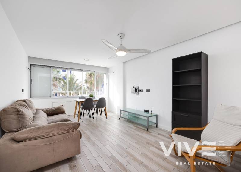 Wohnung - Verkauf - Torrevieja - Punta prima