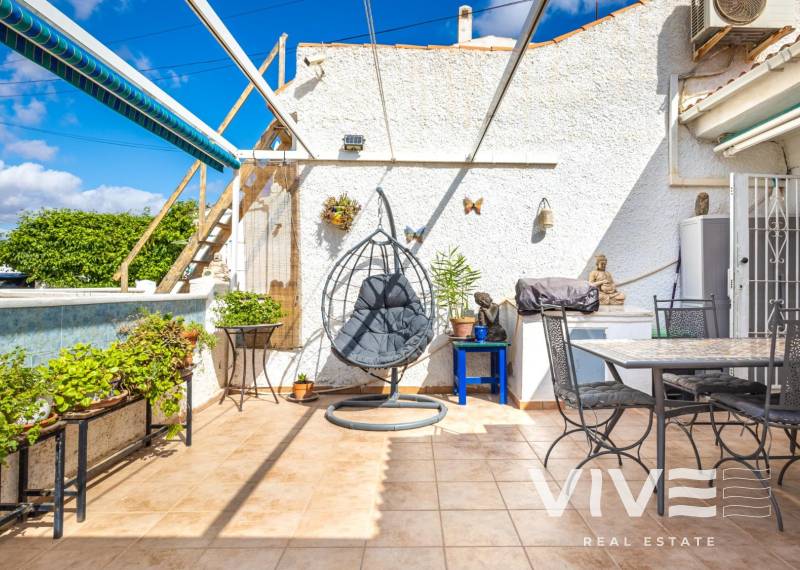 Wohnung - Verkauf - Torrevieja - torreta III