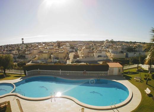 Casa con vistas al mar en Playa Flamenca cerca de Zenia