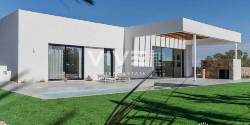 Placer y descanso, las cualidades de nuestras villas de obra nueva en venta en Orihuela Costa