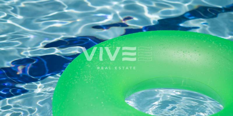 Enjoy your private pool with our villas for sale in Orihuela Costa Enjoy your private pool with our villas for sale in Orihuela Costa
