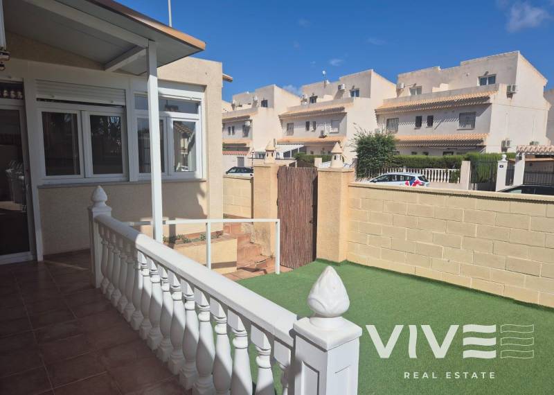 Casa - Resale - Orihuela Costa - La Zenia- Orihuela costa