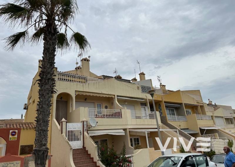 Terraced house - Resale - Algorfa - La Finca Golf Resort