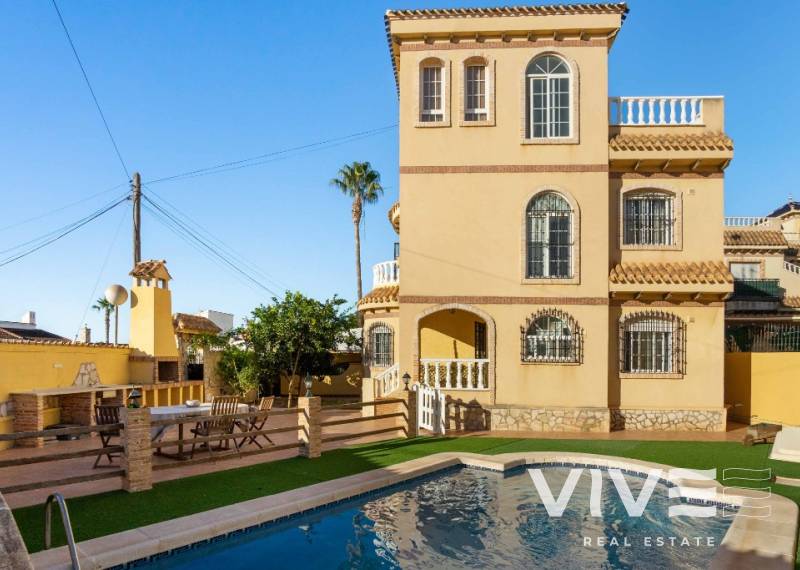 Detached Villa - Resale - Orihuela Costa - La Florida