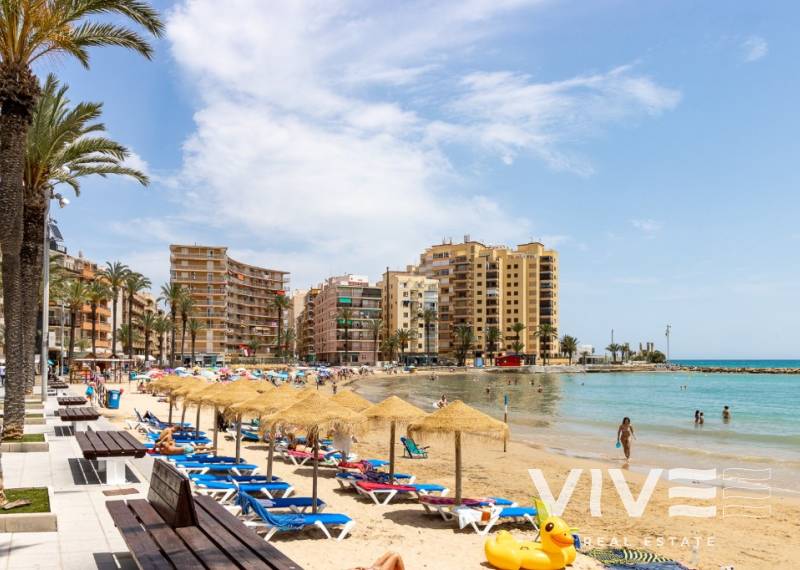 Apartment - Resale - Torrevieja - Torrevieja