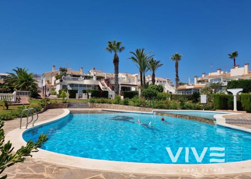 Apartment - Resale - Torrevieja - Los balcones