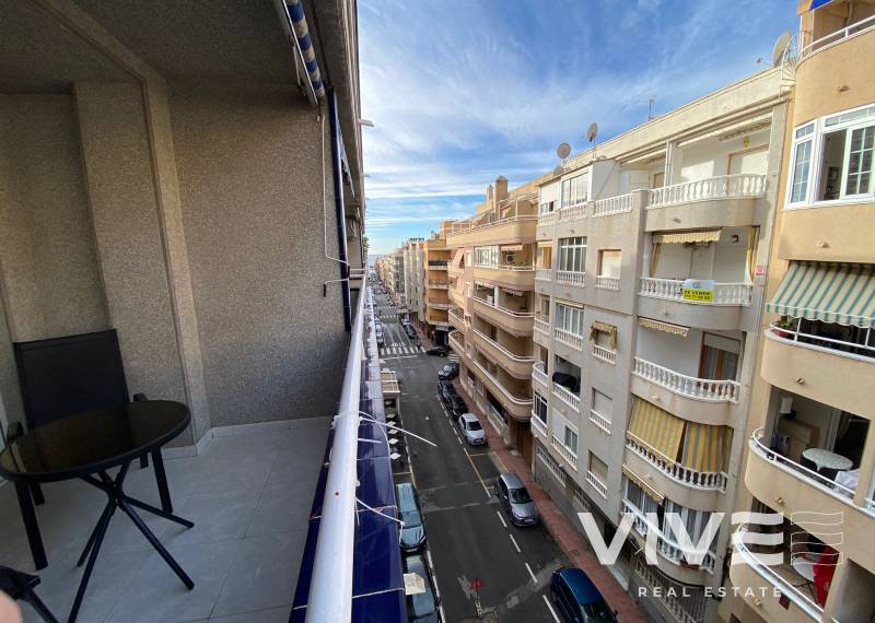 Wohnung - Verkauf - Torrevieja - Piscinas naturales