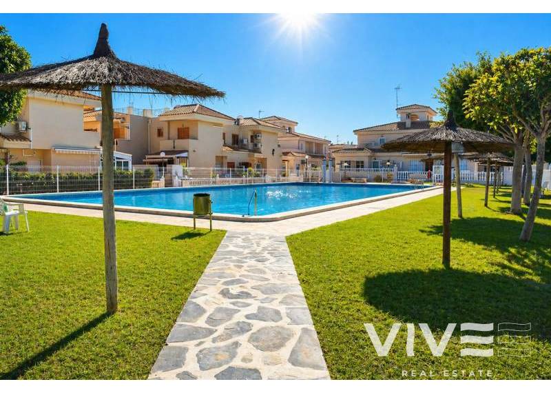 Apartamento - Segunda mano - Orihuela Costa - Playa Flamenca