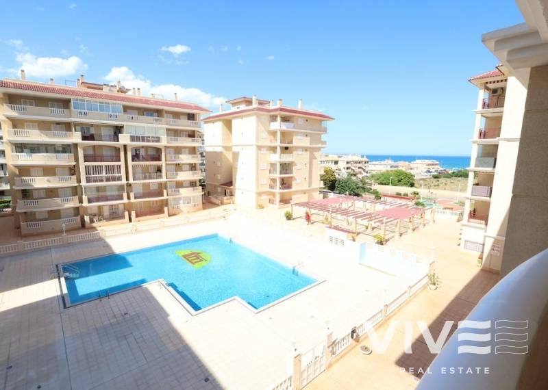 Apartment - Resale - Torrevieja - Los Europeos