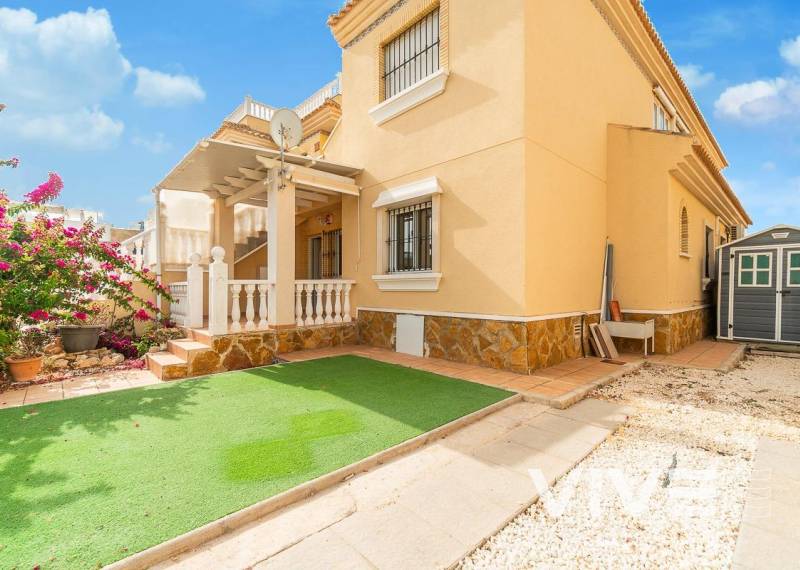 Apartment / Wohnung - Verkauf - Orihuela Costa - Los Dolses