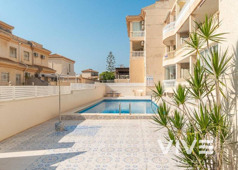 Apartamento - Segunda mano - Orihuela Costa - Playa Flamenca