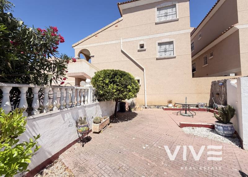 Apartamento - Segunda mano - Orihuela Costa - La Zenia