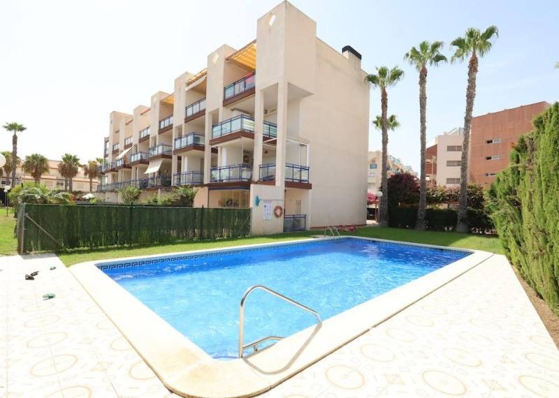 Wohnung - Verkauf - Orihuela Costa - La Regia