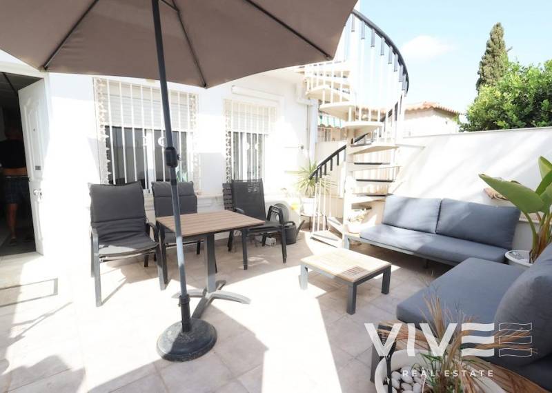 Apartamento - Segunda mano - Torrevieja - La Siesta - El Salado - Torreta